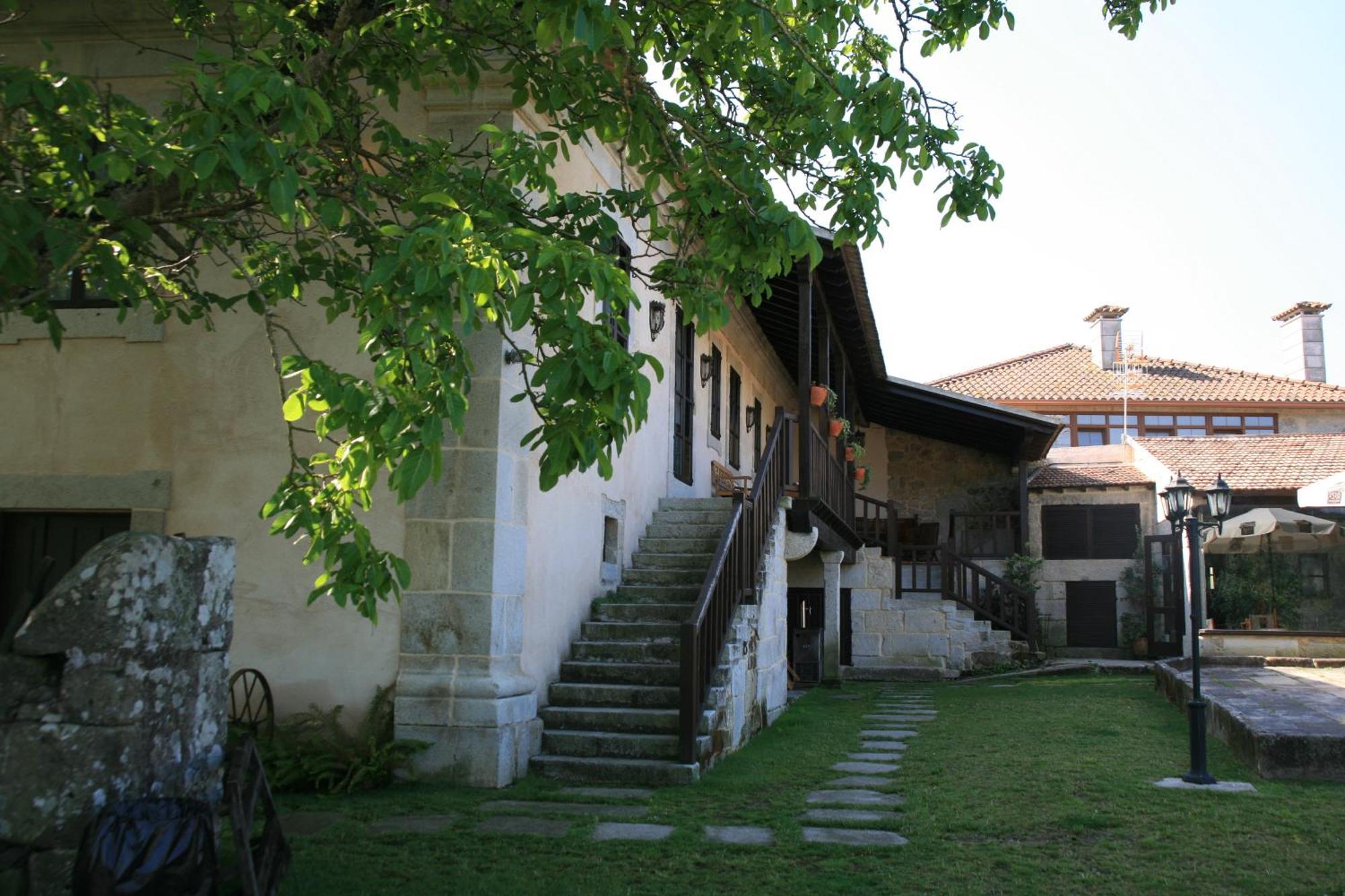 Gasthaus Pazo Da Escola A Moreira Exterior foto