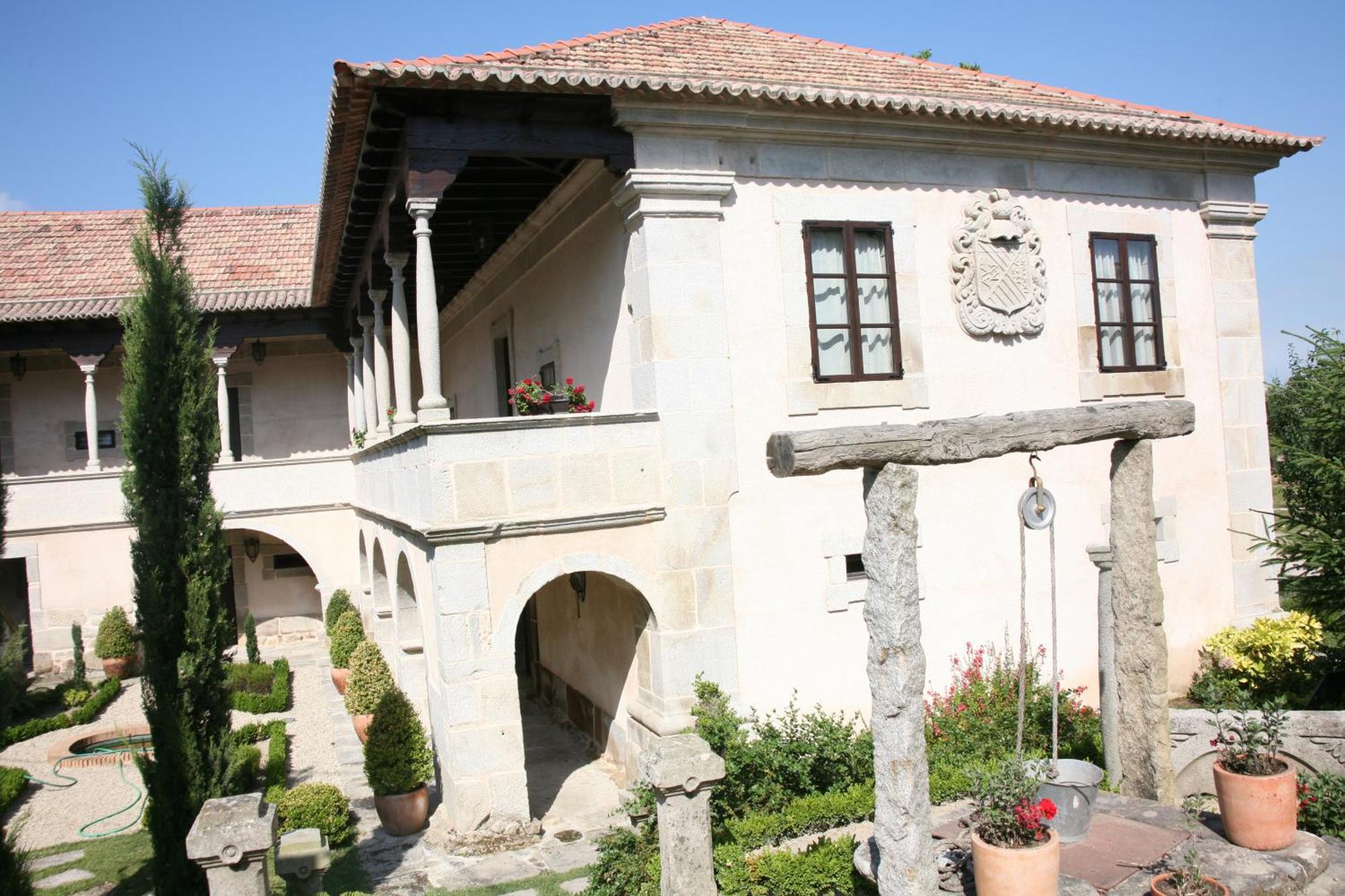 Gasthaus Pazo Da Escola A Moreira Exterior foto