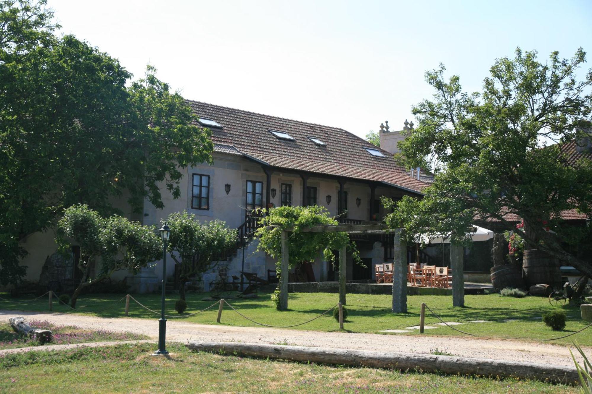 Gasthaus Pazo Da Escola A Moreira Exterior foto